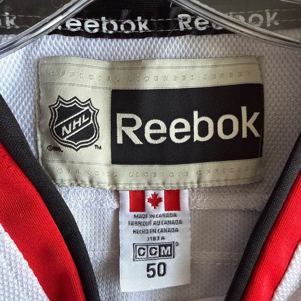 Reebok White and Black Men's Jersey - Picture 3 of 7